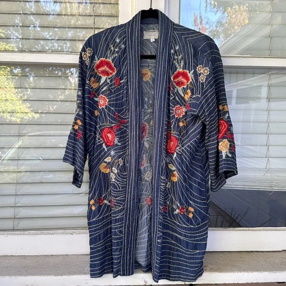 Johnny Was Blue Floral Kimono - Picture 4 of 9